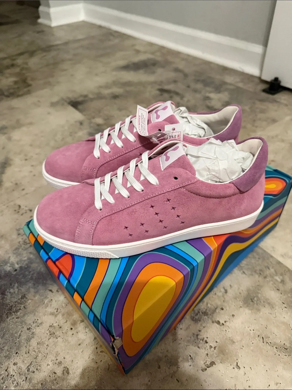 Cosmic Pink Halo Suede Low-Top Women's Sneakers - White Sole